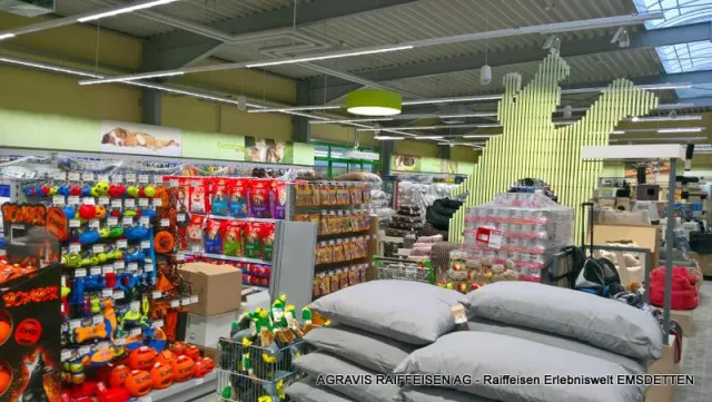 LED Lichtband moduLINE G3 sorgt für perfekte Beleuchtung bei der AGRAVIS Raiffeisen AG Bild: LED Lichtband moduLINE G3 sorgt für perfekte Beleuchtung bei der AGRAVIS Raiffeisen AG