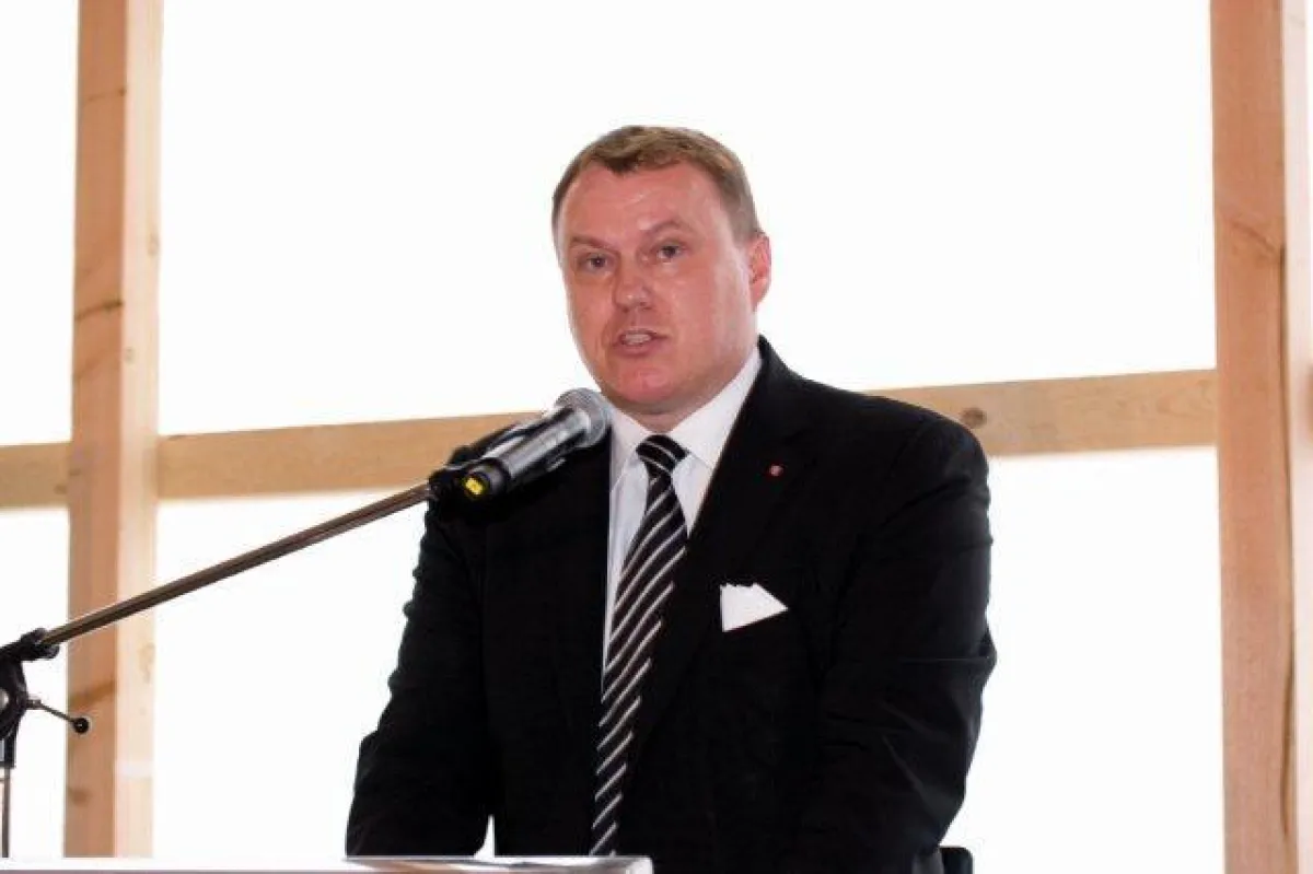 Manfred Mayer, Vorstand der ARCOTEL Hotel AG beim Richtfest des ARCOTEL Onyx