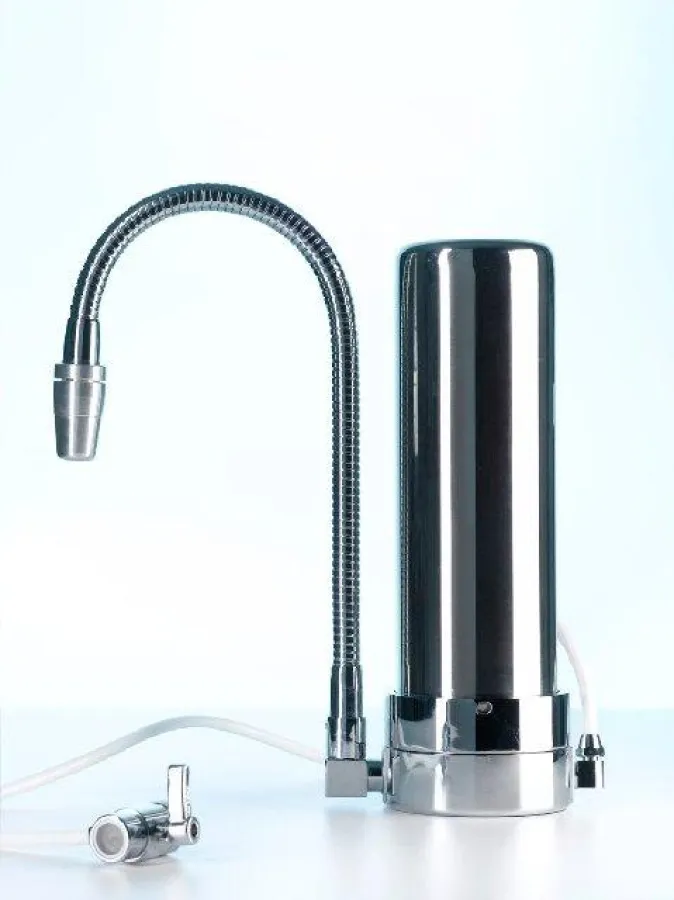 Gesundes Trinkwasser von Schadstoffen befreit mit Wasserfiltersystemen von Vitalpur.net