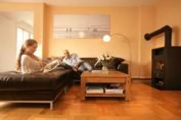 Bild: Lust auf Farbe - einfach Kalkbuntfarben streichen