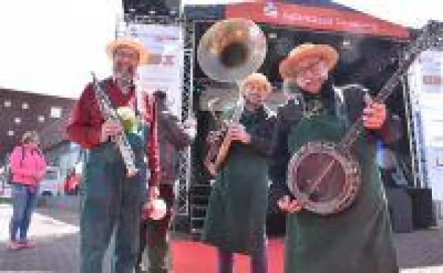 Bild: 2. Primavera Das Frühlingsstadtfest in Kamp-Lintfort am 02. und 03. Mai 2020