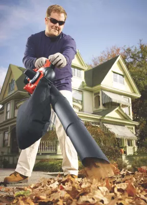 Bild: Neuer 36-Volt-Akku-Laubsauger von Black & Decker