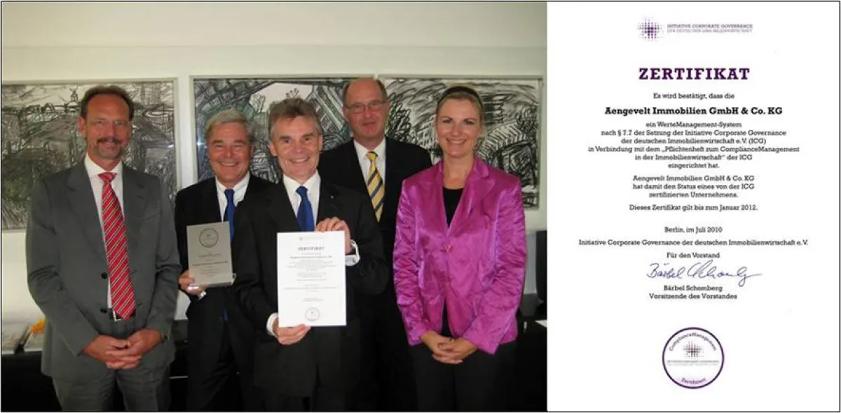 Übergabe (v.l.n.r.): Werner Knips, Dr. Lutz Aengevelt, Dr. Wulff Aengevelt, Dr. Jürgen Hübner, Karin Barthelmes-Wehr