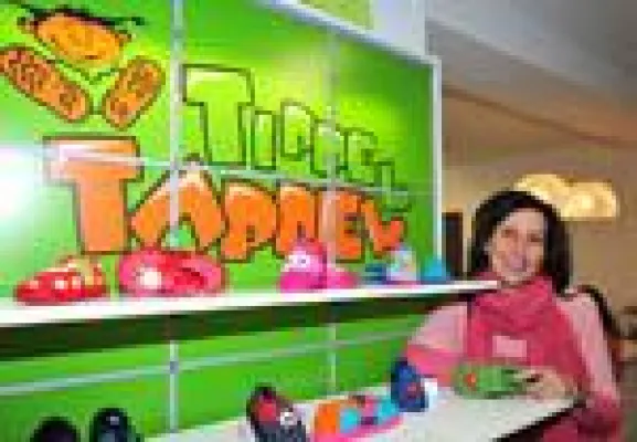 Bild: Neue Hausschuhe für Tippel Tappel in Leipzig