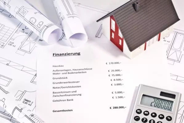 Bild: Kostentransparenz beim Hausbau wichtigste Voraussetzung für sichere finanzielle Planung