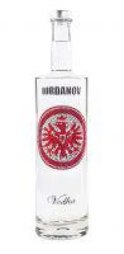 Iordanov Vodka Eintracht Frankfurt Edition mit Eintracht Wappen aus ca. 1.400 funkelnden Kristallen Bild: Iordanov Vodka Eintracht Frankfurt Edition mit Eintracht Wappen aus ca. 1.400 funkelnden Kristallen
