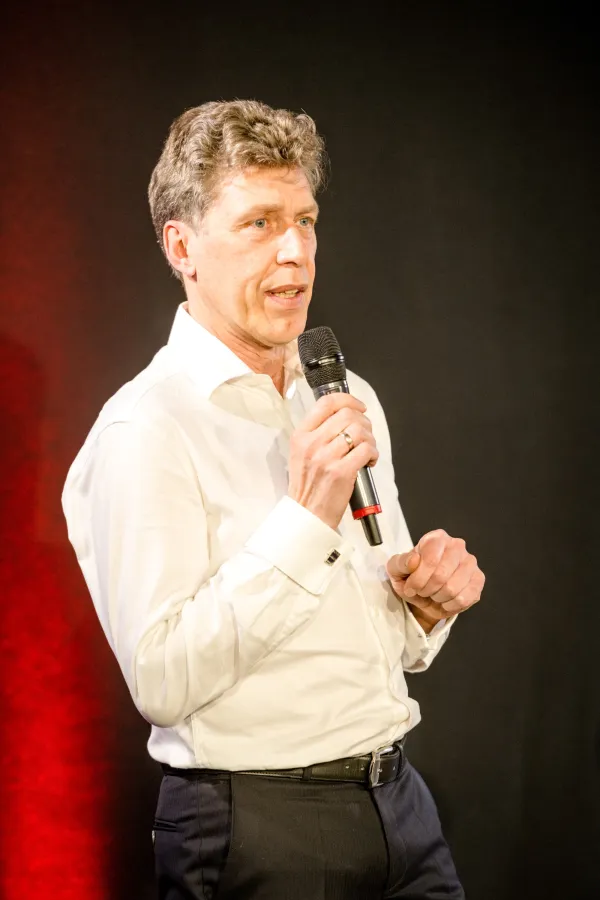 Auf den Punkt in 4 Minuten (© Justin Bockey)