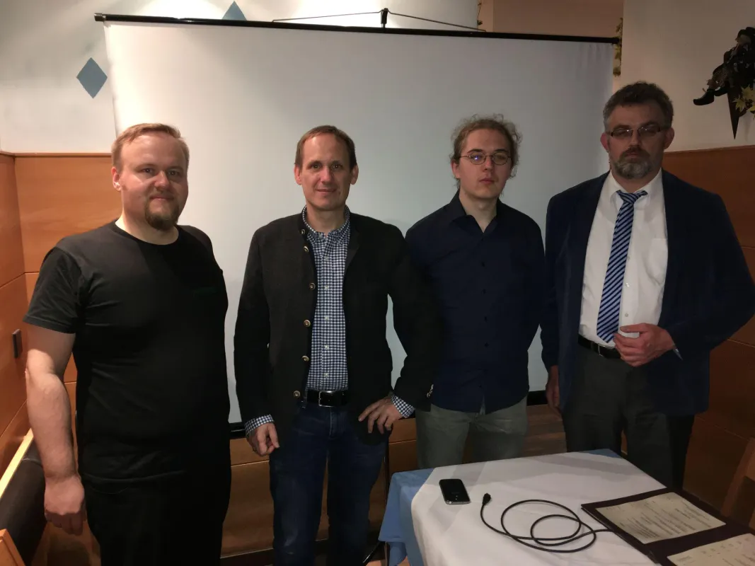 Smart City-Ansatz für Haar: Referent Jakob Löw (2. v.r.) informierte am FDP-Forum in Haar.