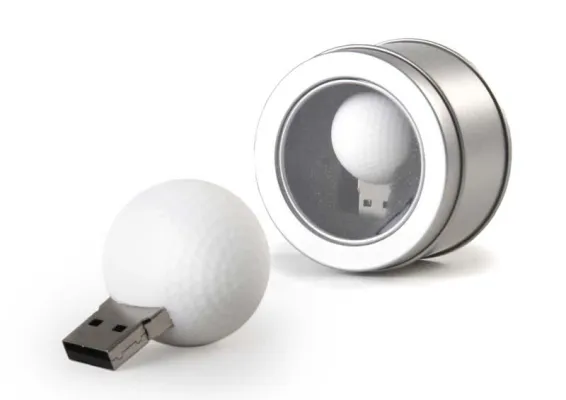 Bild: Der Onlineshop Golftempel.de bietet folgende Produktneuheit - USB-Stick als Golfball