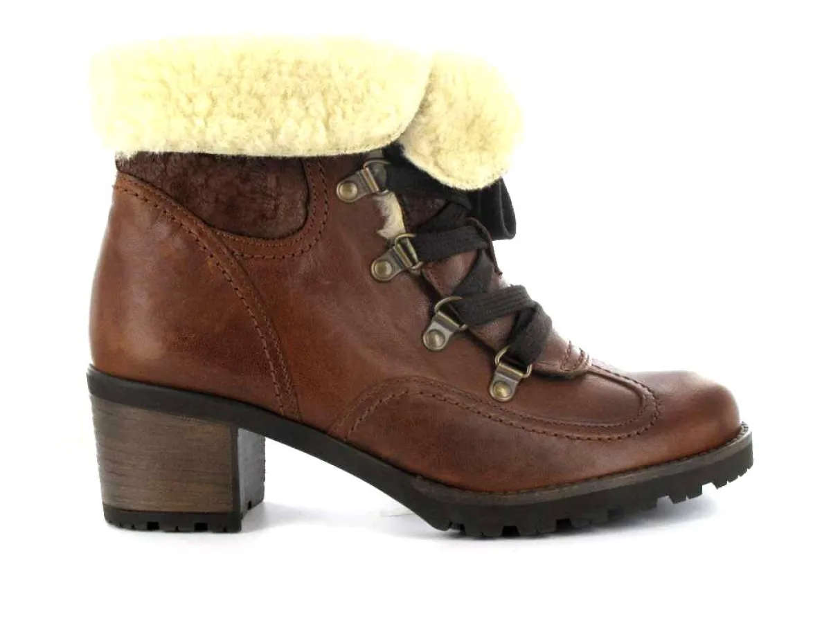 Schicker Damenstiefel in Übergröße