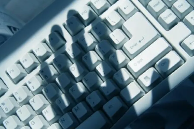 Bild: Zurich Studie: KMU wähnen sich in Bezug auf Cyber-Kriminalität sicher