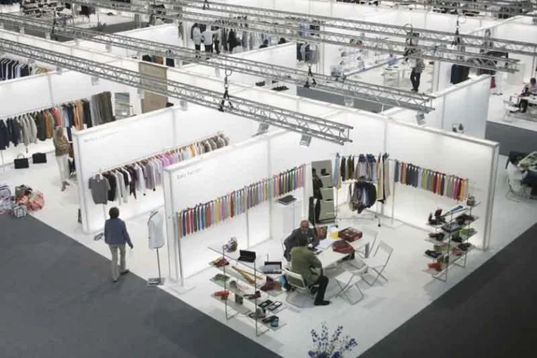 Bild: stagegroup ist Mehrheitsgesellschafter und Generaldienstleister der munichfashion.company