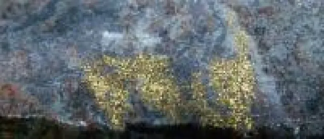 Bild: Aus Gold Draht spinnen