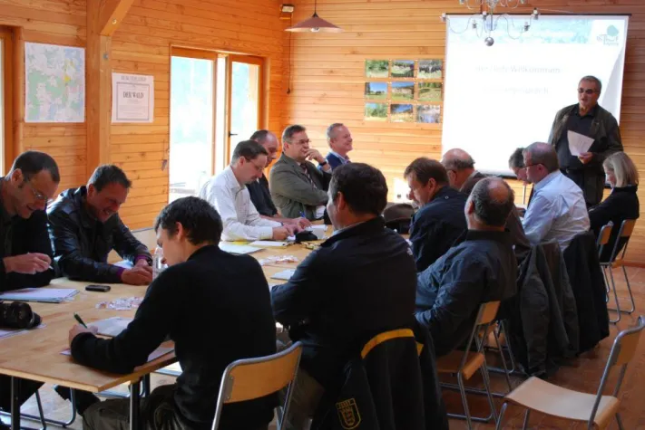 Bild: Riesiges Firmeninteresse an KWF-Tagung 2012