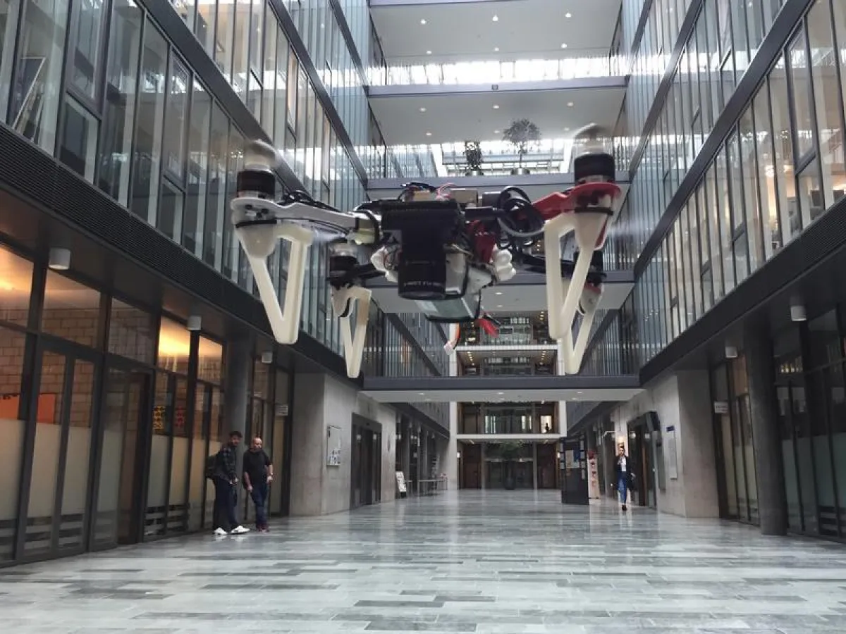 Drone with an eye-inspired camera. (Image: UZH )