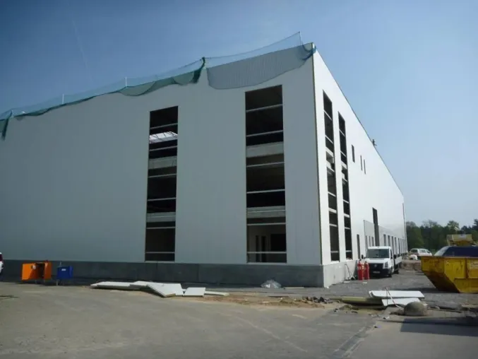 Frei verfügbar - Lagerhalle mit Systemverwaltung auch für Gefahrstofflagerung einsetzbar Bild: Frei verfügbar - Lagerhalle mit Systemverwaltung auch für Gefahrstofflagerung einsetzbar