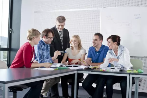 Bild: Rund 570 Studierende starten zum Wintersemester 2014/15 an der SRH FernHochschule Riedlingen