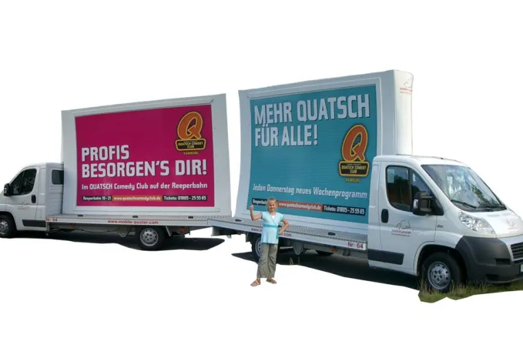 Quatsch Comedy Club wirbt mit mobiler Werbung von POSTER MEDIA im Umfeld mobiler Zielgruppen Bild: Quatsch Comedy Club wirbt mit mobiler Werbung von POSTER MEDIA im Umfeld mobiler Zielgruppen