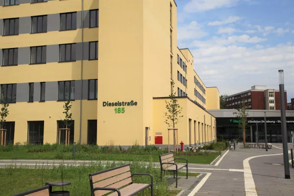 Bild: Umzüge an der Helios Klinik abgeschlossen: Von der Baustelle zum Krankenhaus