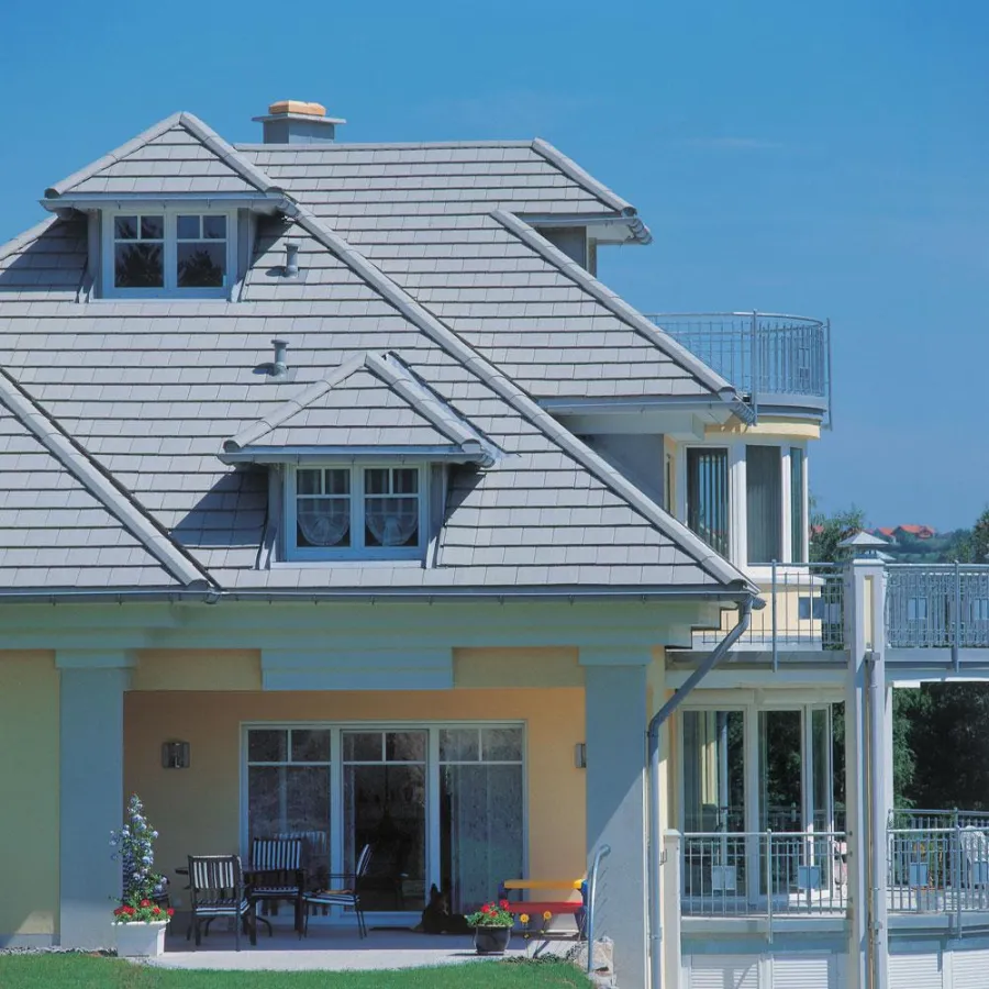 Die Dachform bestimmt maßgeblich das Erscheinungsbild eines Hauses. Foto: Monier Braas GmbH