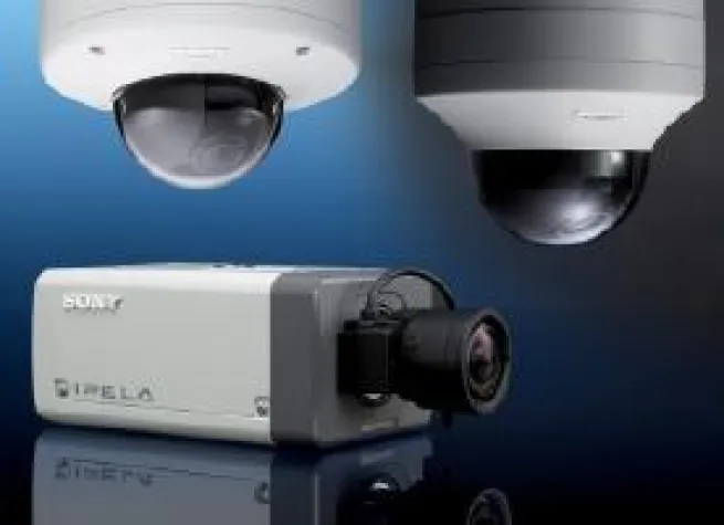 Sony goes Mega Bild: Sony goes Mega