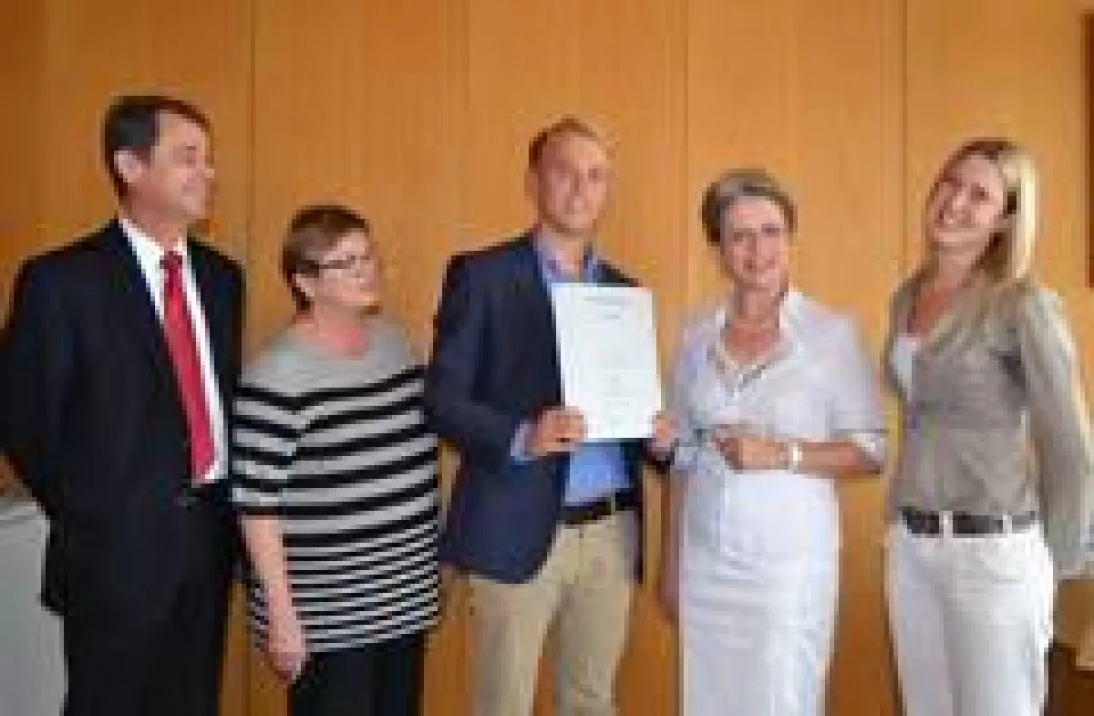 von links n. rechts: Prof. Dr. G. Reiter, P.Mattes, J.Schuster und Oberbürgermeisterin Barbara Bosch