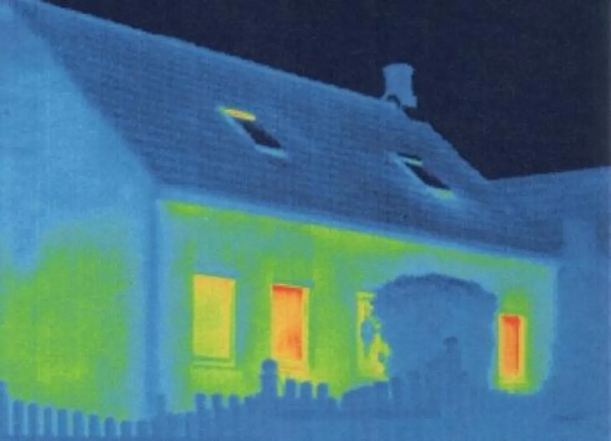 Eine Thermografie deckt Energiesünden auf.