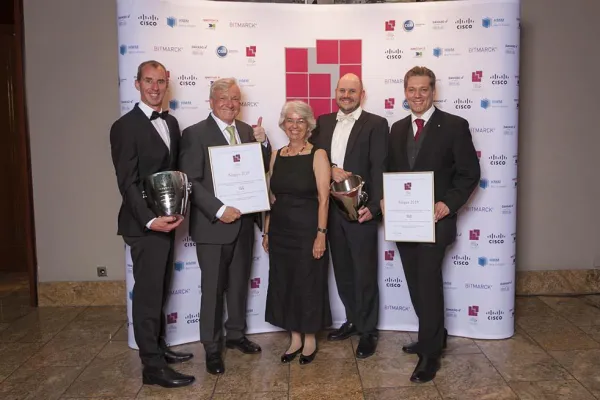Bild: apenio erhält dfg-Award für „Herausragende digitale Innovationen und Zukunftsprojekte in der Pflege“