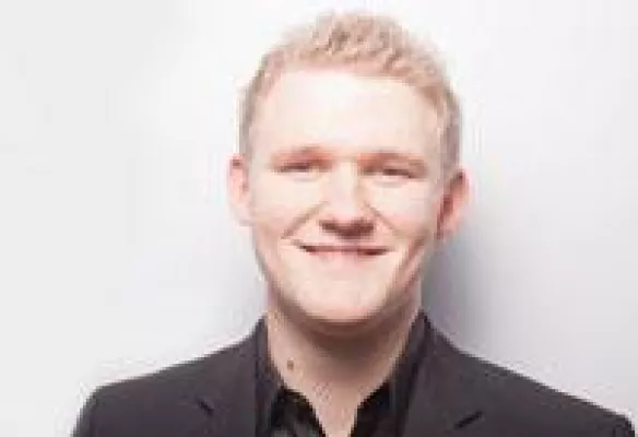 Bild: 20-Jähriger Dominic Multerer wird Praxisreferent an CBS und EMS
