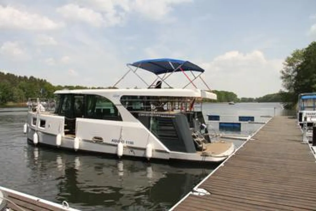 Aquino 1190: Das zweite Boot im Eröffnungskonvoi