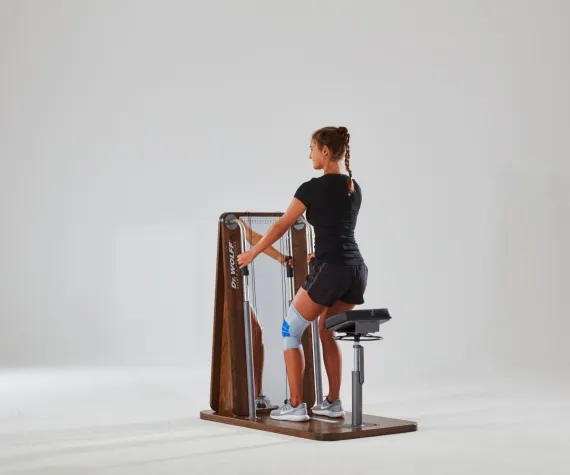 Neu - Medi Squat von Dr. WOLFF Sports & Prevention Bild: Neu - Medi Squat von Dr. WOLFF Sports & Prevention