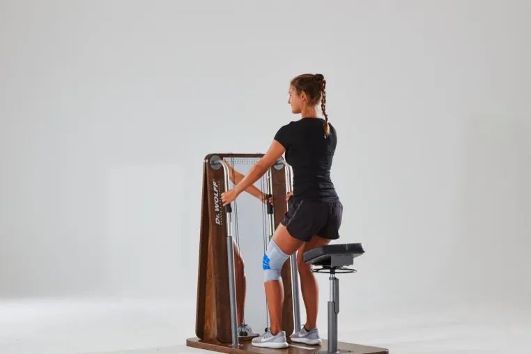 Bild: Neu -  Medi Squat von Dr. WOLFF Sports & Prevention