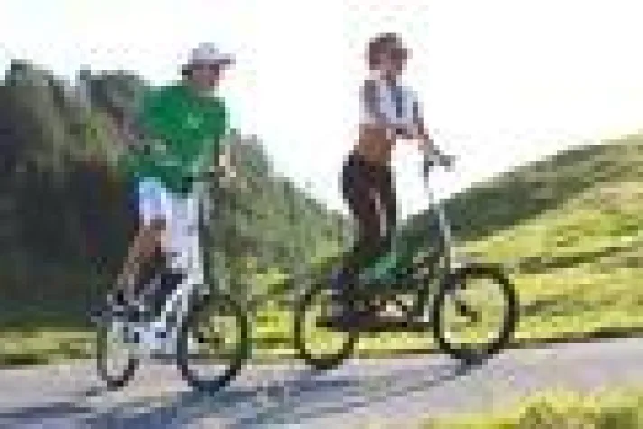 Bild: Anders fortbewegen im Südsee Camp