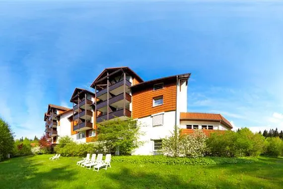 Bild: Lust auf Frühling? Erholung? Action? Im relexa hotel Harz-Wald Braunlage sind Sie bestens aufgehoben