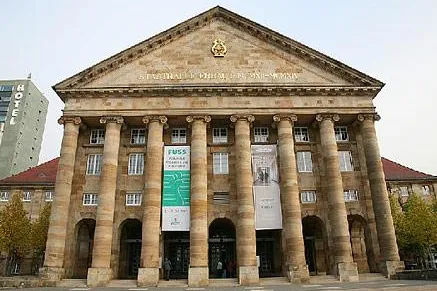 FUSS 2011 – 17. Forum für Podologie und Fußpflege in Kassel Bild: FUSS 2011 – 17. Forum für Podologie und Fußpflege in Kassel
