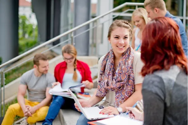 Bild: Informationsveranstaltung: Berufsbegleitend studieren