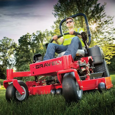 Ausgezeichnet: Gravely ist Amerikas beliebteste Rasenmähermarke Bild: Ausgezeichnet: Gravely ist Amerikas beliebteste Rasenmähermarke