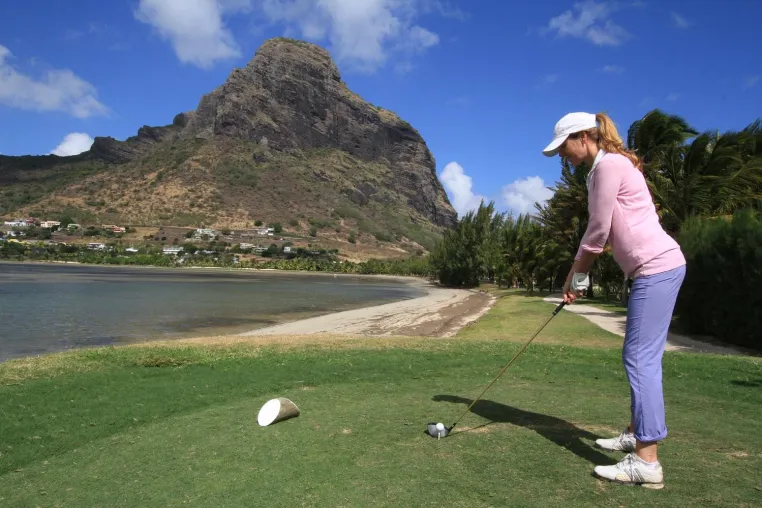 Bild: TRAVELZONE übernimmt den Golfgruppenreisen-Spezialisten gftravel.com