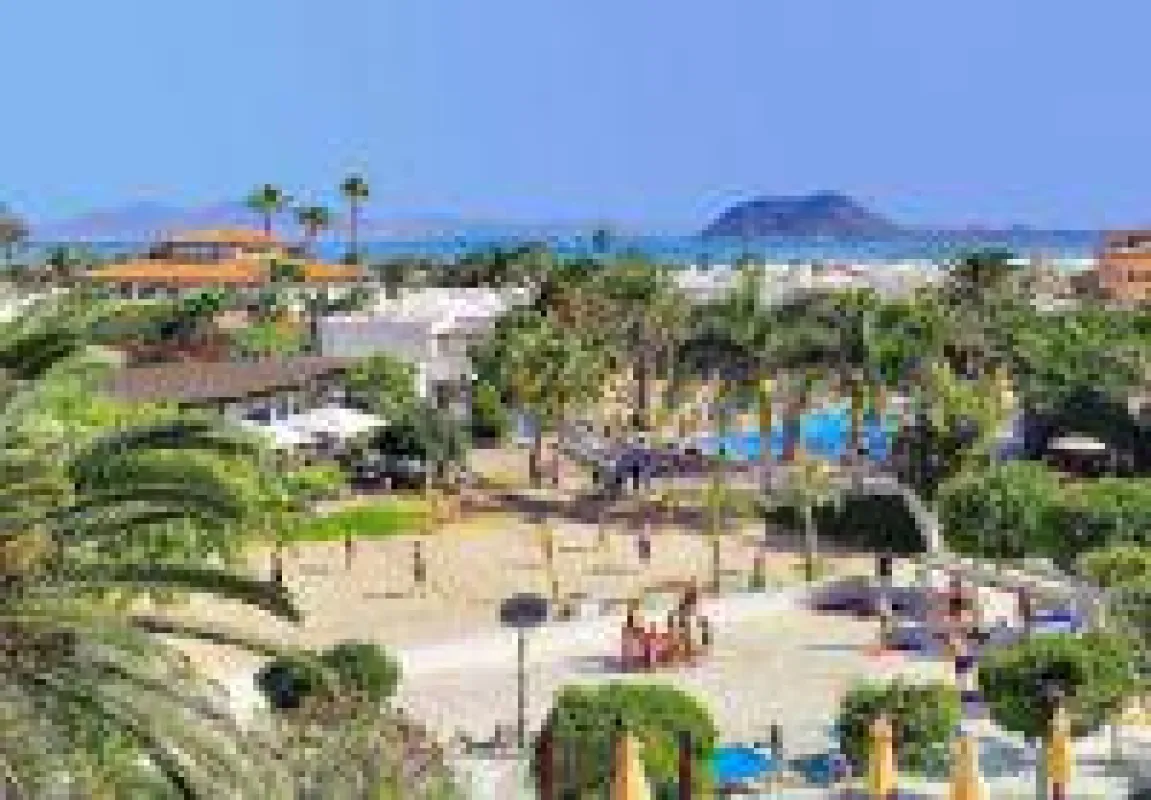 Blick auf die weitläufige Anlage des Suite Hotel Atlantis Fuerteventura Resort