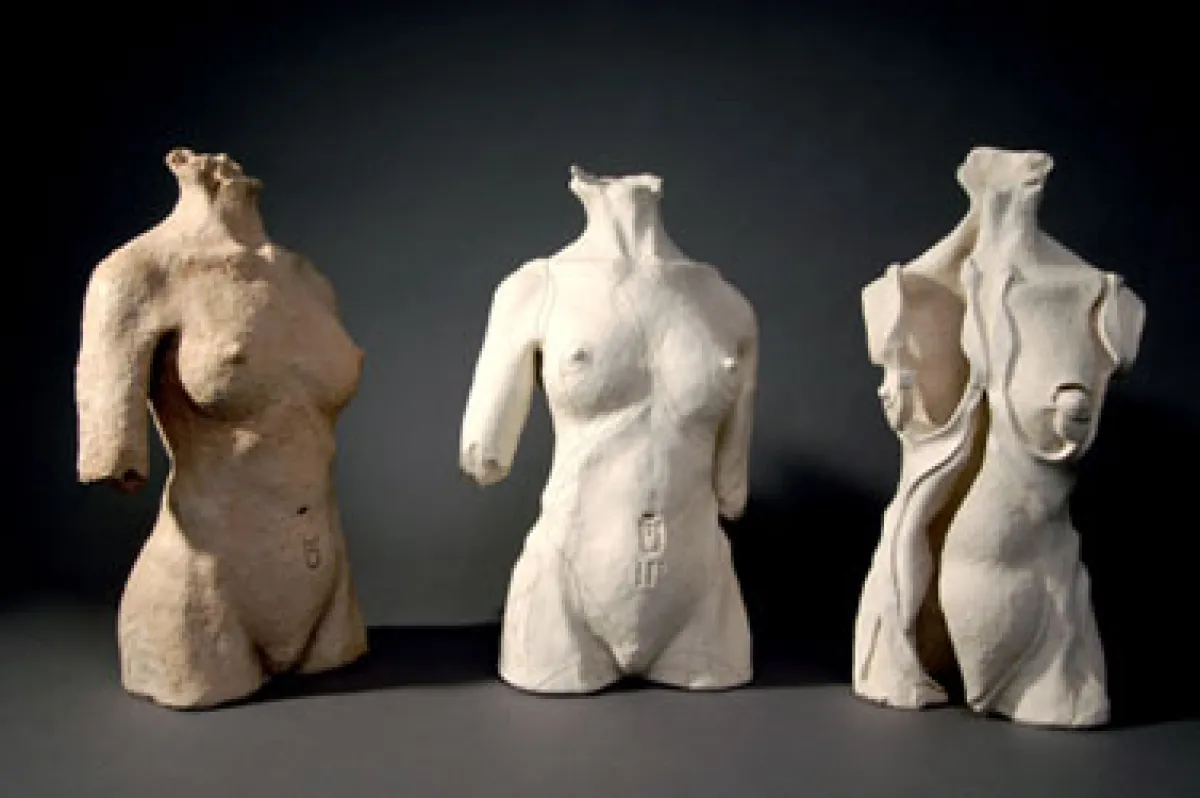 Die Trias der Torsi: ein Archetypus von Andrés Ginestet