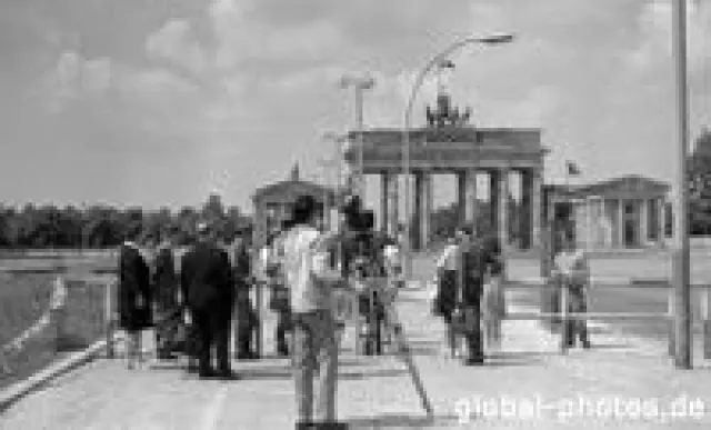 Bild: global-photos.de präsentiert historische DDR-Bilder aus den 50er Jahren