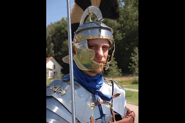Bild: "Römischen Vertrag" in Zusmarshausen unterzeichnet - Marktfest 2007 "Wir feiern an der via Julia"