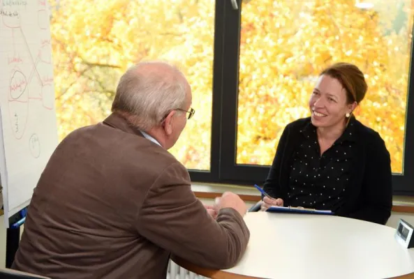 Bild: Hilfe bei Depressionen und anderen psychischen Störungen für ältere Menschen