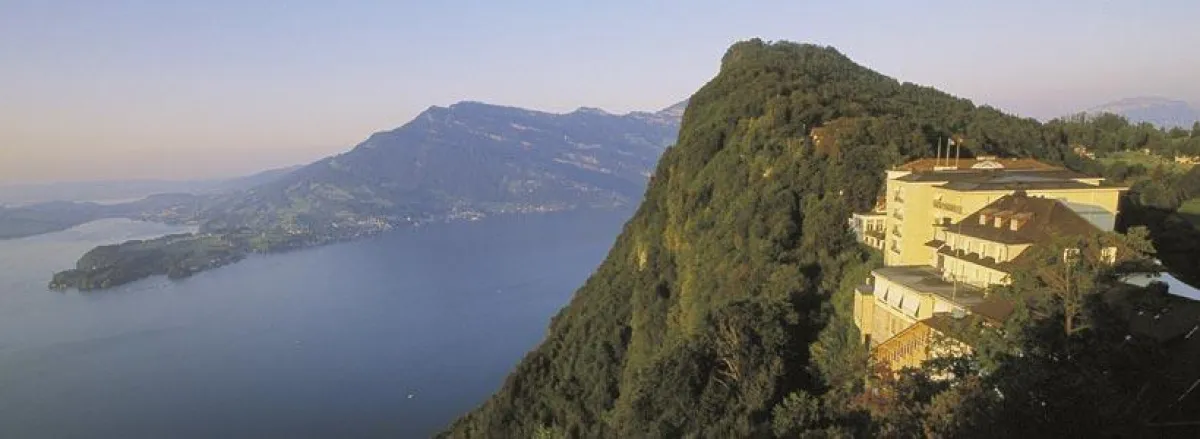 Palace Hotel Bürgenstock - Hoch über dem Vierwaldstättersee gastiert am 12. Mai 2008 das zur Weltelite zählende Toyko String Quartet
