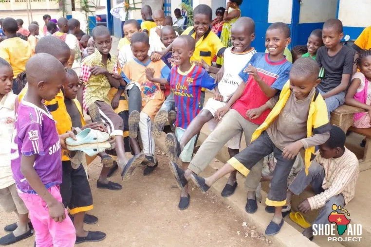 Summer Shoe Drive des Shoe Aid Project: Bereits große Resonanz – noch bis 30. September mitmachen! Bild: Summer Shoe Drive des Shoe Aid Project: Bereits große Resonanz – noch bis 30. September mitmachen!