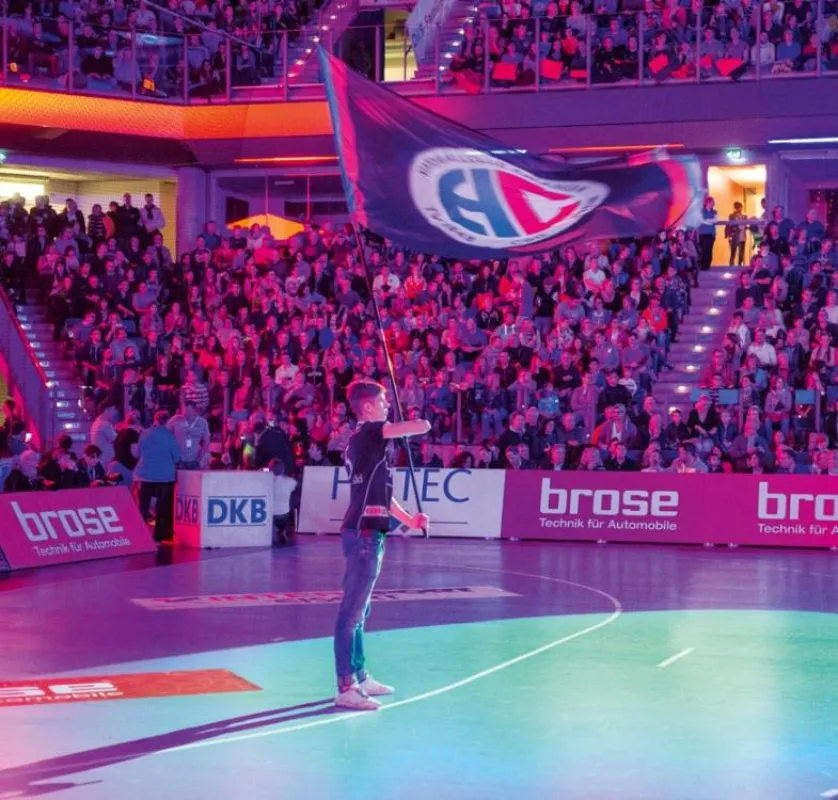 (Foto: hl-studios, Erlangen): Der HC Erlangen begrüßt am 19. September Friesenheim in der Arena