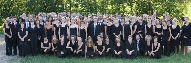 Bild: 100 Musikerinnen und Musiker - Klassik für alle