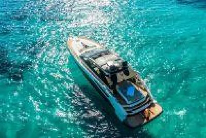 Bild: Mallorca: Familienausflug auf einer Luxusyacht