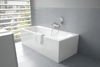 VitrA Bad Kollektion T4 – Eine Reminiszenz an die klare Form des Quadrats und geradlinige Konturen Bild: VitrA Bad Kollektion T4 – Eine Reminiszenz an die klare Form des Quadrats und geradlinige Konturen