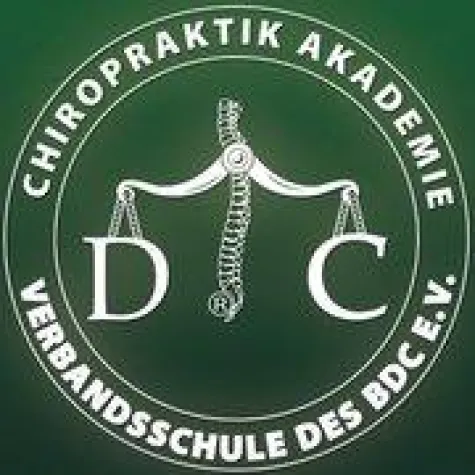 Bild: Moderne Chiropraktik hilft bei Rückenschmerzen